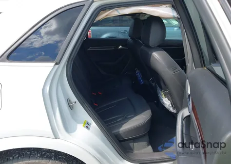 2016 Audi Q3 2.0T Premium Plus из США, поврежденный, VIN WA1GFCFS6GR004867